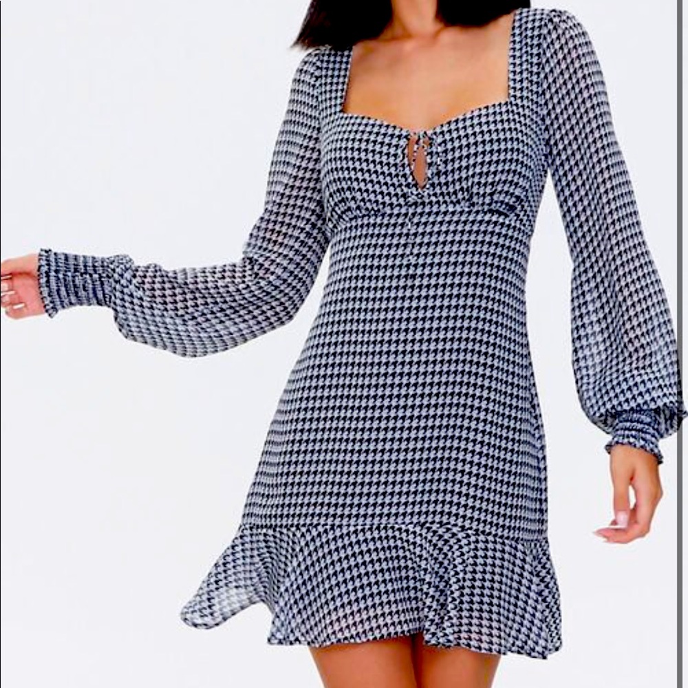 Houndstooth keyhole front babydoll dress